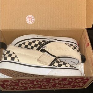 Vans Classic Checkerboard Slip-Ons